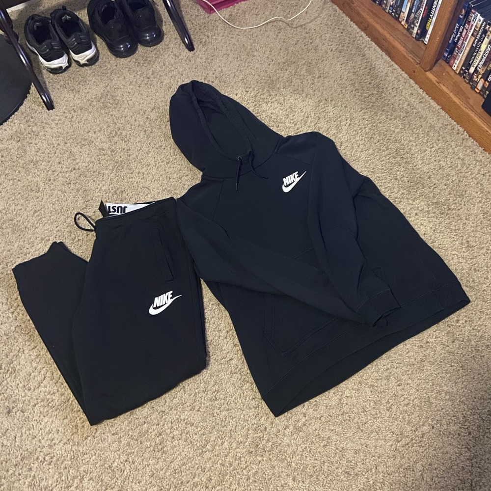 Nike Rally Sweatsuit Joggers Hoodie size medium